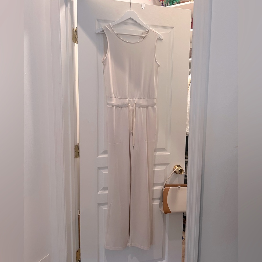 Air Essentials Jumpsuit in light cream